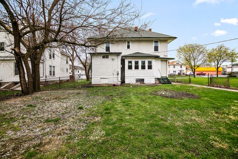 Tiny photo for 152 S Greenwood Avenue, Kankakee, IL 60901 (MLS # 12363090)