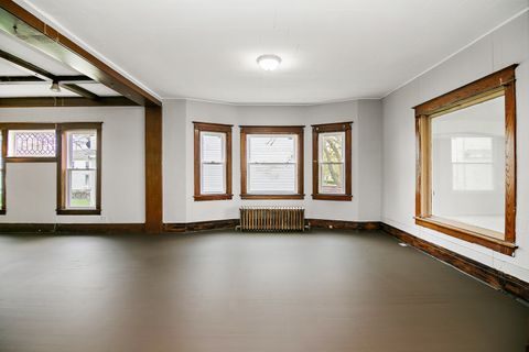 Tiny photo for 152 S Greenwood Avenue, Kankakee, IL 60901 (MLS # 12363090)