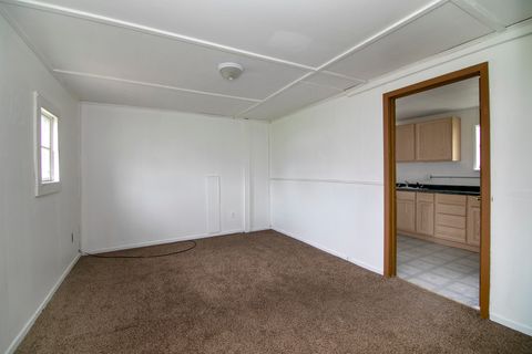 Tiny photo for 152 S Greenwood Avenue, Kankakee, IL 60901 (MLS # 12363090)