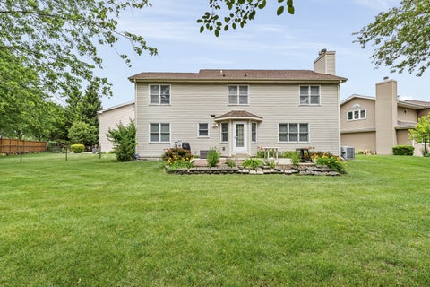 Tiny photo for 1121 Russetwood Court, Wheeling, IL 60090 (MLS # 12753891)
