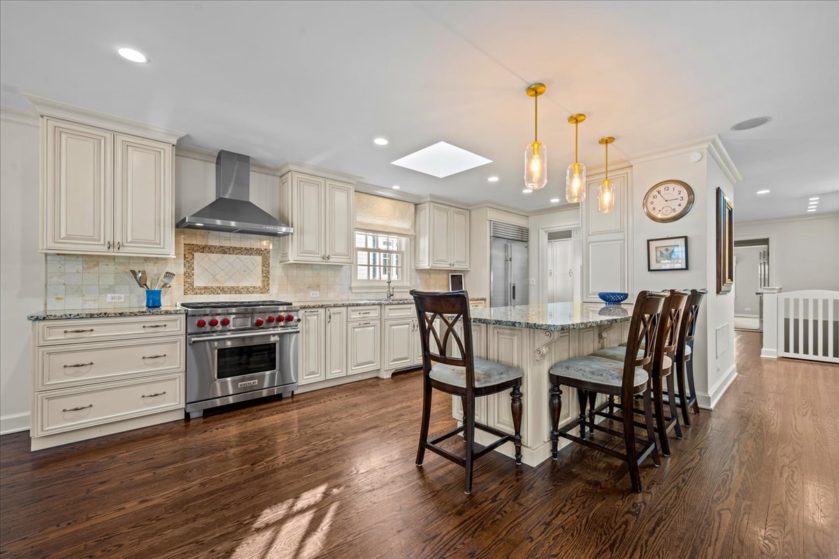 2018 BEECHWOOD Avenue