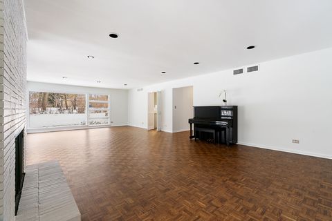 Tiny photo for 135 Lakewood Place, Highland Park, IL 60035 (MLS # 12531937)