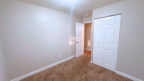 Tiny photo for 948 Dartmouth Avenue, Matteson, IL 60443 (MLS # 12422636)