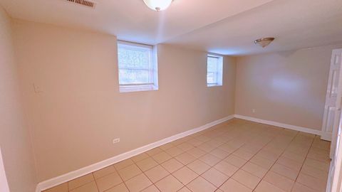 Tiny photo for 948 Dartmouth Avenue, Matteson, IL 60443 (MLS # 12422636)
