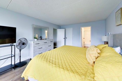 Tiny photo for 2015 S FINLEY Road #310, Lombard, IL 60148 (MLS # 12763583)