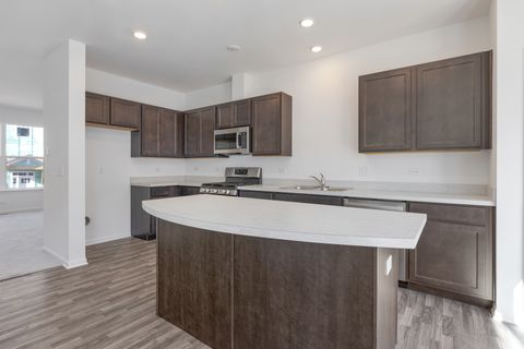 Tiny photo for 530 Wolverine Drive, Aurora, IL 60502 (MLS # 12586175)