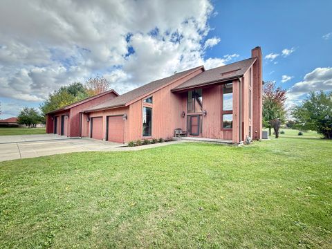 Tiny photo for 5449 S Branch Court, Rochelle, IL 61068 (MLS # 12483701)