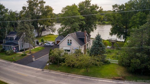 Tiny photo for 1705 Riverside Avenue, St. Charles, IL 60174 (MLS # 12772934)