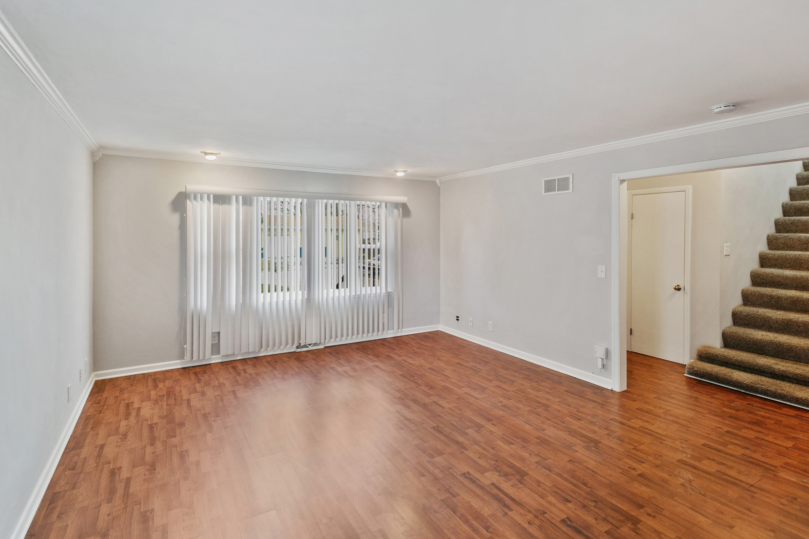 3636 EMERALD Avenue