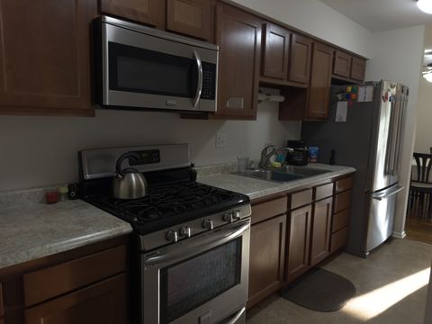 Tiny photo for 2104 Falmouth Court, Streamwood, IL 60107 (MLS # 12424596)