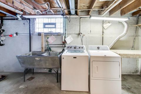 Tiny photo for 10108 Kilpatrick Avenue, Oak Lawn, IL 60453 (MLS # 12609278)