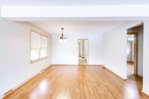 Tiny photo for 10108 Kilpatrick Avenue, Oak Lawn, IL 60453 (MLS # 12609278)