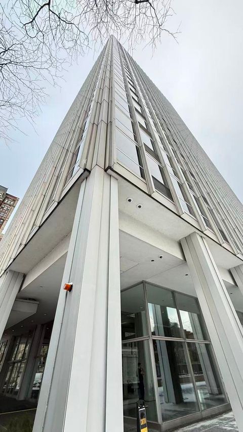 Tiny photo for 2400 N Lakeview Avenue #1009, Chicago, IL 60614 (MLS # 12549591)