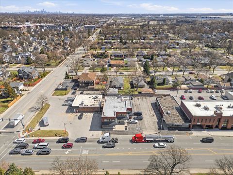 Tiny photo for 505 S La Grange Road, La Grange, IL 60525 (MLS # 12671481)