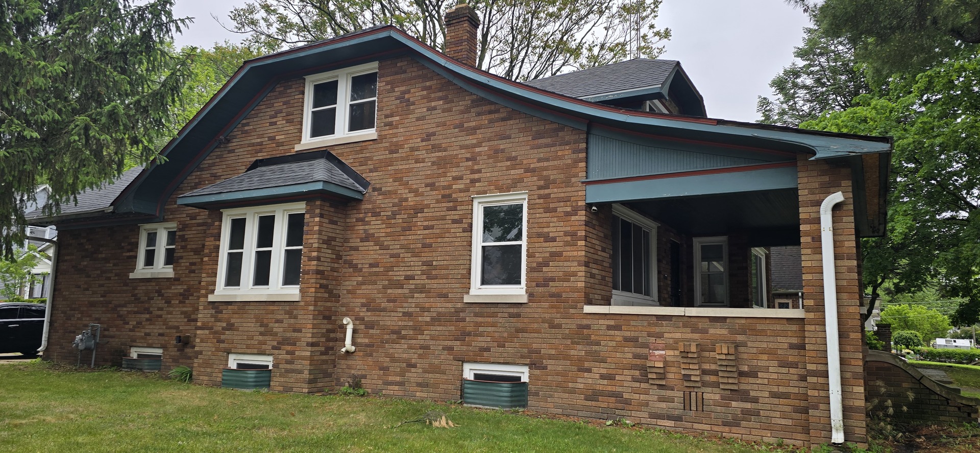 Freeport, Illinois 61032, United States, 4 Bedrooms Bedrooms, ,2 BathroomsBathrooms,Residential,Active,245595