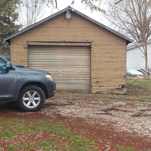 Tiny photo for 1804 17 Street, Viola, IL 61486 (MLS # 12610633)