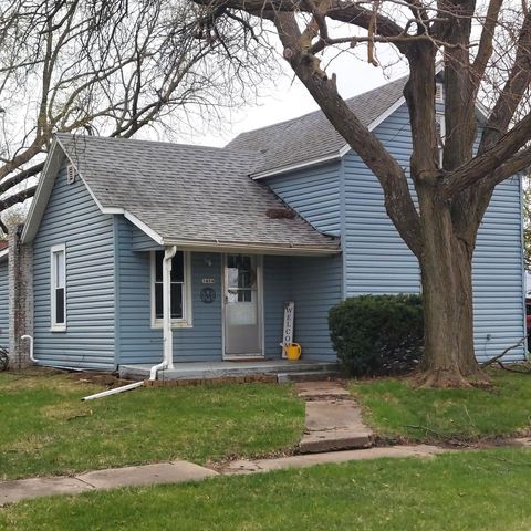 Tiny photo for 1804 17 Street, Viola, IL 61486 (MLS # 12610633)