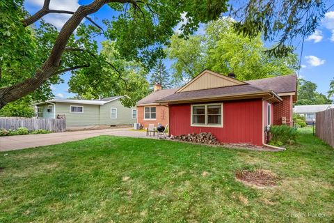 A home in Carpentersville