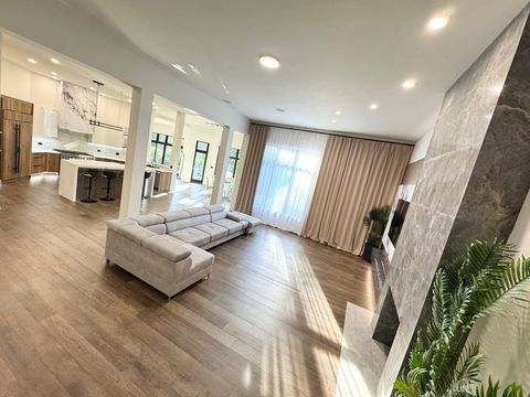 Tiny photo for 1026 Lathrop Avenue, River Forest, IL 60305 (MLS # 12482279)