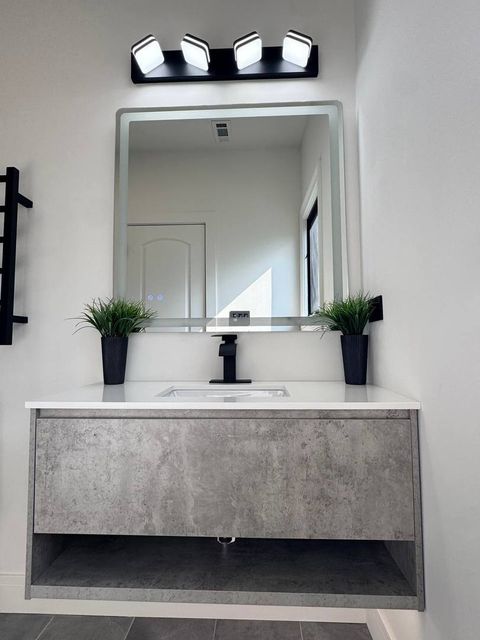 Tiny photo for 1026 Lathrop Avenue, River Forest, IL 60305 (MLS # 12482279)