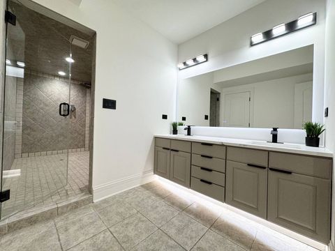 Tiny photo for 1026 Lathrop Avenue, River Forest, IL 60305 (MLS # 12482279)