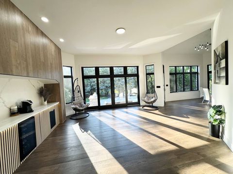 Tiny photo for 1026 Lathrop Avenue, River Forest, IL 60305 (MLS # 12482279)