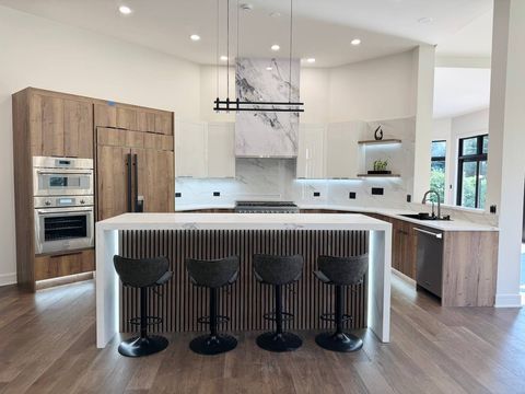 Tiny photo for 1026 Lathrop Avenue, River Forest, IL 60305 (MLS # 12482279)