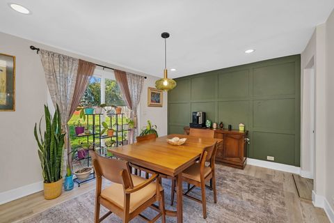 Tiny photo for 128 S Villa Avenue S, Addison, IL 60101 (MLS # 12496213)