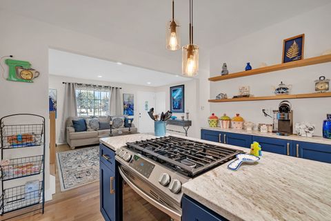 Tiny photo for 128 S Villa Avenue S, Addison, IL 60101 (MLS # 12496213)