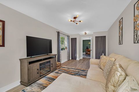 Tiny photo for 128 S Villa Avenue S, Addison, IL 60101 (MLS # 12496213)