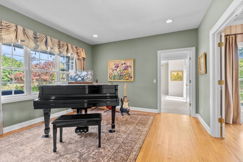 Tiny photo for 716 Old Westbury Court, Crystal Lake, IL 60012 (MLS # 12609153)