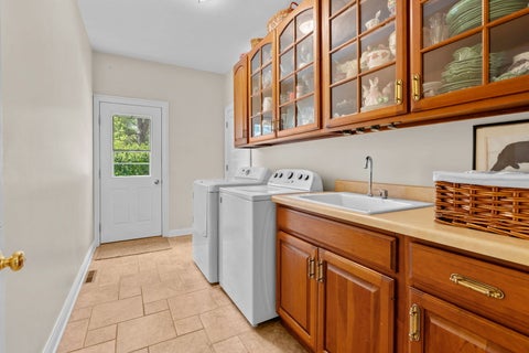 Tiny photo for 716 Old Westbury Court, Crystal Lake, IL 60012 (MLS # 12609153)