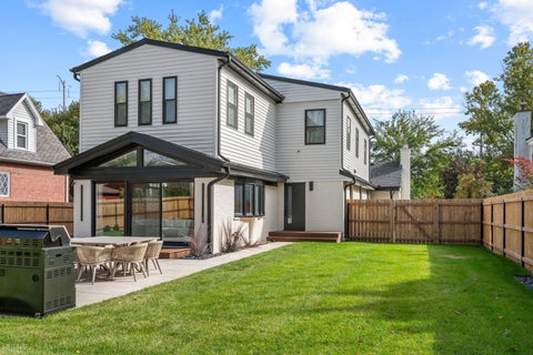 Tiny photo for 566 Earl Drive, Northfield, IL 60093 (MLS # 12795729)