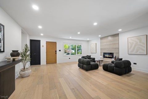 Tiny photo for 566 Earl Drive, Northfield, IL 60093 (MLS # 12795729)