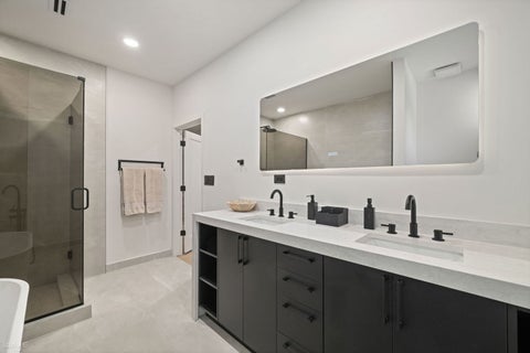 Tiny photo for 566 Earl Drive, Northfield, IL 60093 (MLS # 12795729)
