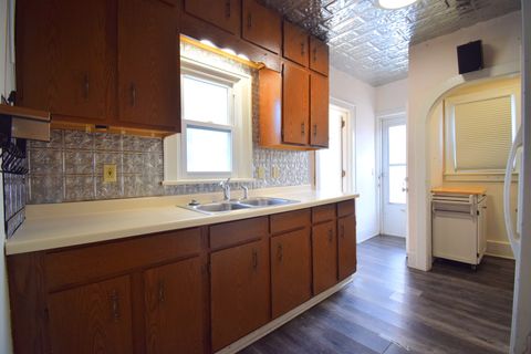 Tiny photo for 1715 Oakland Avenue, Mt Vernon, IL 62864 (MLS # 12567959)