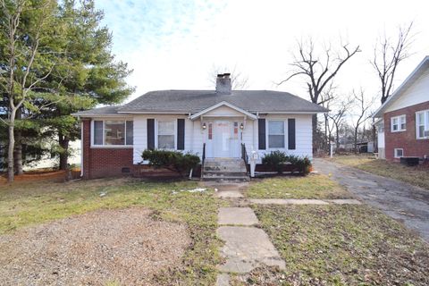 Photo of 1715 Oakland Avenue, Mt Vernon, IL 62864 (MLS # 12567959)