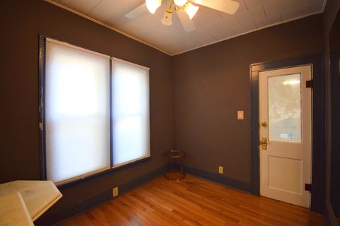 Tiny photo for 1715 Oakland Avenue, Mt Vernon, IL 62864 (MLS # 12567959)