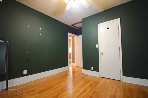 Tiny photo for 1715 Oakland Avenue, Mt Vernon, IL 62864 (MLS # 12567959)