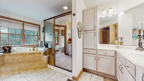 Tiny photo for 1527 Lexington Circle, Schaumburg, IL 60173 (MLS # 12416861)