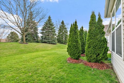 Tiny photo for Huntley, IL 60142 (MLS # 12619486)