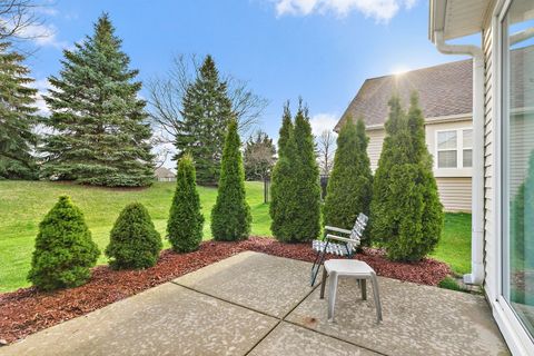 Tiny photo for Huntley, IL 60142 (MLS # 12619486)