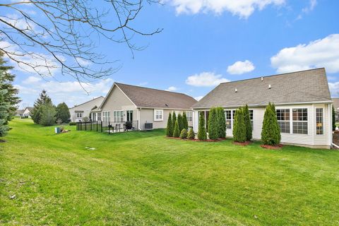 Tiny photo for Huntley, IL 60142 (MLS # 12619486)