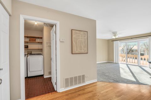 Tiny photo for 5140 Coventry Lane #9-A-2, Gurnee, IL 60031 (MLS # 12537135)