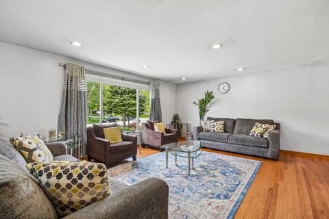 Tiny photo for 30W383 Bruce Lane, Naperville, IL 60563 (MLS # 12641686)