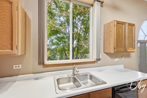 Tiny photo for 36 W Dahlia Lane, Round Lake Beach, IL 60073 (MLS # 12794402)