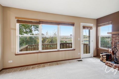 Tiny photo for 36 W Dahlia Lane, Round Lake Beach, IL 60073 (MLS # 12794402)