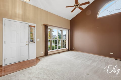 Tiny photo for 36 W Dahlia Lane, Round Lake Beach, IL 60073 (MLS # 12794402)