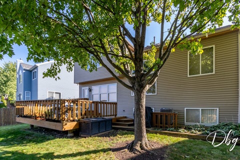 Tiny photo for 36 W Dahlia Lane, Round Lake Beach, IL 60073 (MLS # 12794402)