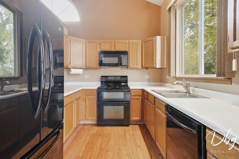 Tiny photo for 36 W Dahlia Lane, Round Lake Beach, IL 60073 (MLS # 12794402)